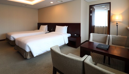 Quadruple Room, 4 Single Beds (Bigger than most in Seoul)