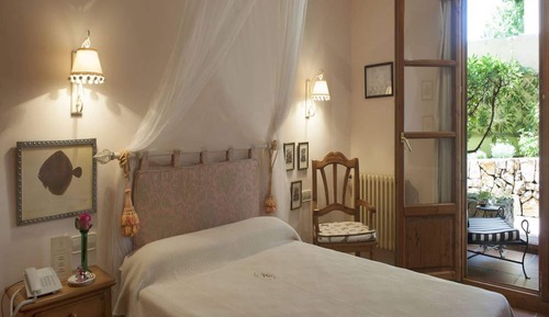 Single Room, Balcony