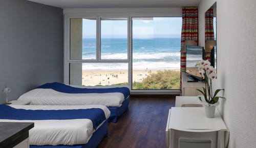 Studio, Sea View