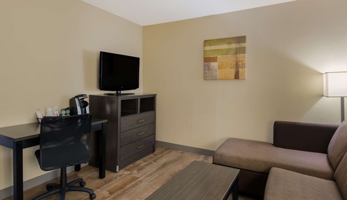 Suite, 2 Queen Beds, Non Smoking, Refrigerator & Microwave (with Sofabed)