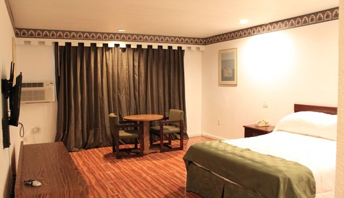 Room, 1 King Bed, Non Smoking