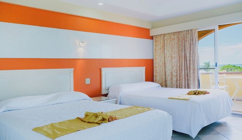 Ocean Front Master Suite 2 Rooms