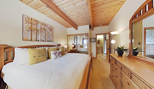 Deluxe One Bedroom ~ A2B
