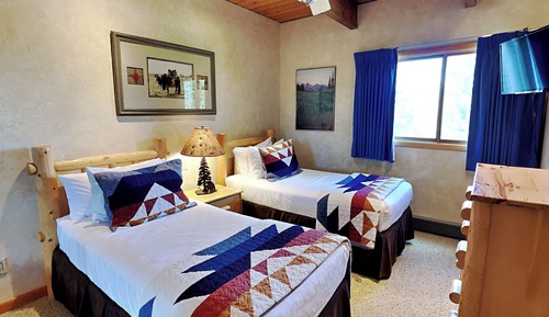 Deluxe Two Bedroom ~ A2D