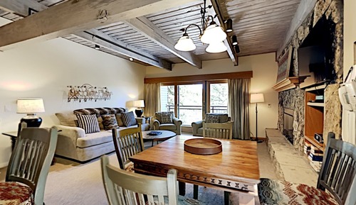 Deluxe Two Bedroom ~ A2A