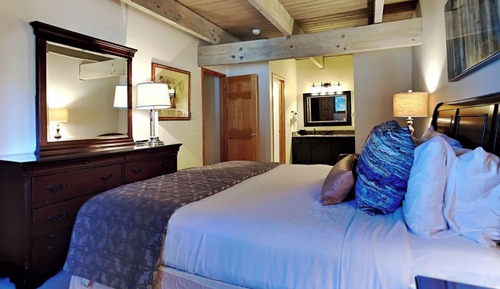 Deluxe Three Bedroom ~ C1A