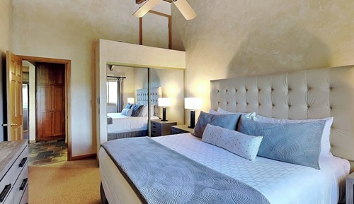 Deluxe One Bedroom plus Loft ~ A3C