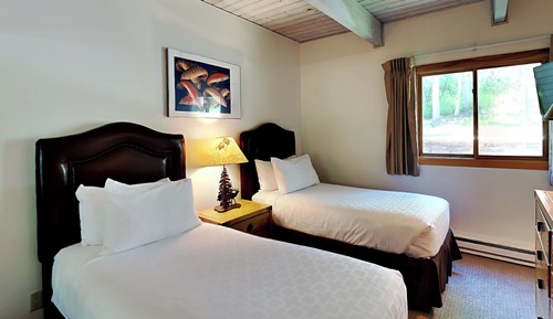 Deluxe Two Bedroom ~ A2H
