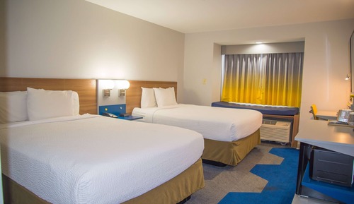Room, 2 Queen Beds, Accessible, Non Smoking (Hearing Accessible Room)