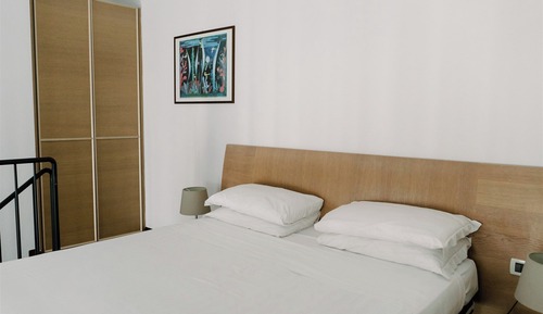 Condo, Annex Building
