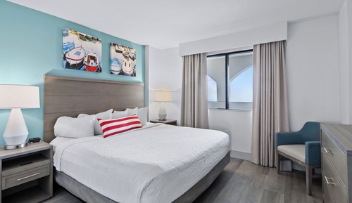 Pinnacle Oceanfront Deluxe Two Bedroom Condo - PH