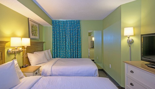 Mariner Oceanfront Three Bedroom Condo