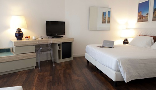 Standard Double Room, 1 Queen Bed with Sofa bed