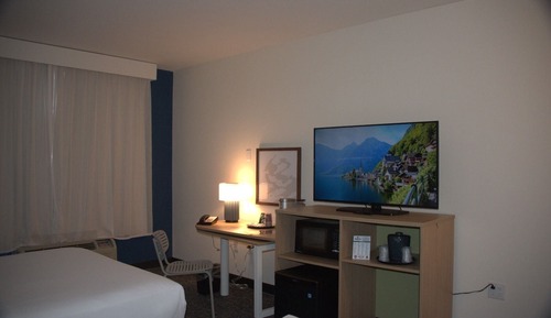 Studio, 2 Queen Beds, Accessible, Bathtub