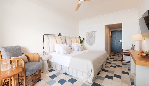 Double Room, Mountain View