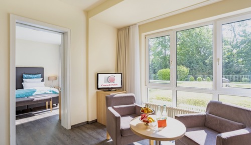 Suite, Garden View