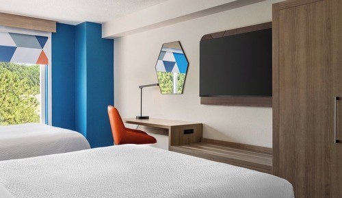 Suite, 2 Queen Beds
