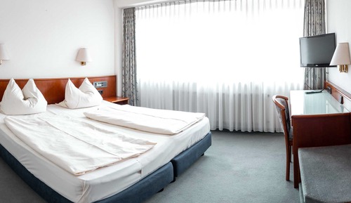 Basic Double Room