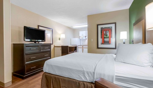 Studio, 1 Queen Bed, Non Smoking