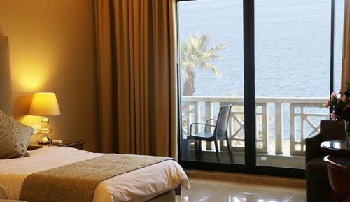 Deluxe Double or Twin Room Sea View
