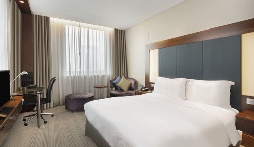 Premium Room, 1 King Bed