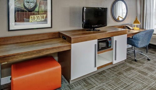 One King Bed, Non-Smoking, Accessible