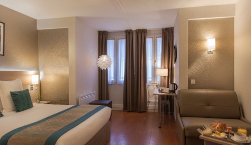 Triple Room