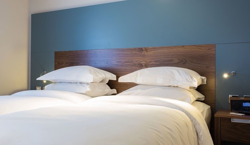 Signature Twin Room
