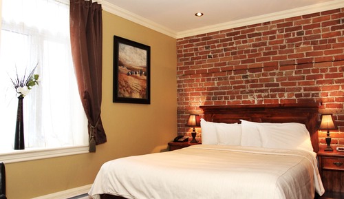 Deluxe Room, 1 Queen Bed