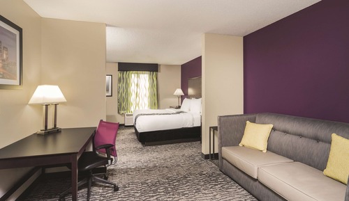Deluxe Room, 1 King Bed, Non Smoking