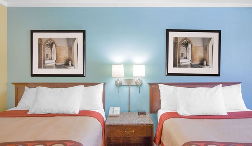 Standard Room, 2 Queen Beds