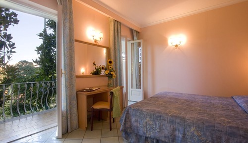 Standard Double or Twin Room (in Depandance, stair access only)