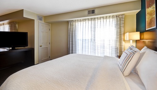 Suite, 1 Bedroom, Non Smoking (Mobility Accessible, Transfer Shower)