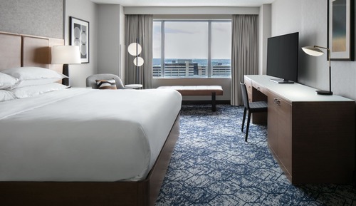 Junior Suite, 1 King Bed with Sofa bed, Non Smoking