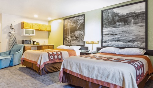 Room, 2 Queen Beds, Non Smoking (Upgraded)