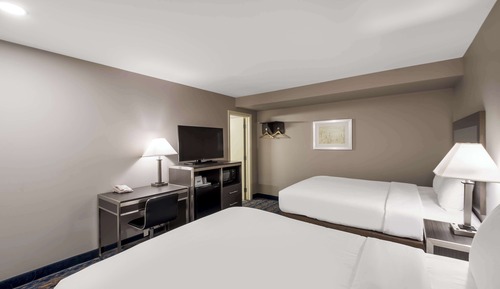 Room, 2 Queen Beds, Non Smoking