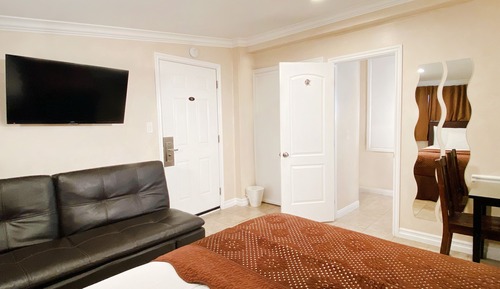 Deluxe Room, 1 Queen Bed with Sofa bed, Non Smoking, Refrigerator & Microwave