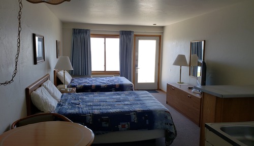 Beachfront Kitchenette