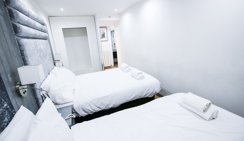 Twin Room