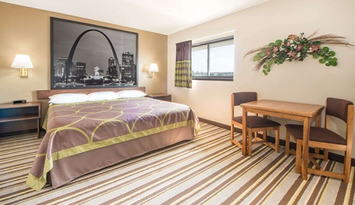 Suite, 1 King Bed