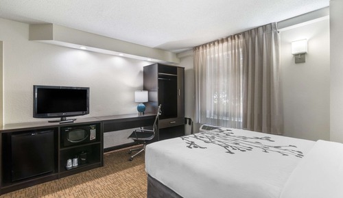 Room, 1 Queen Bed, Accessible, Non Smoking