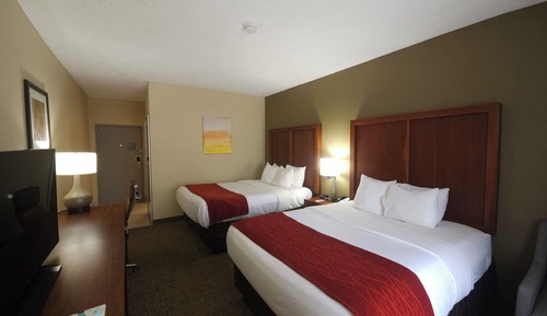 Standard Room, 2 Queen Beds, Non Smoking