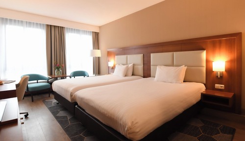 Premium Room, 2 Queen Beds, River View (River Meuse View)