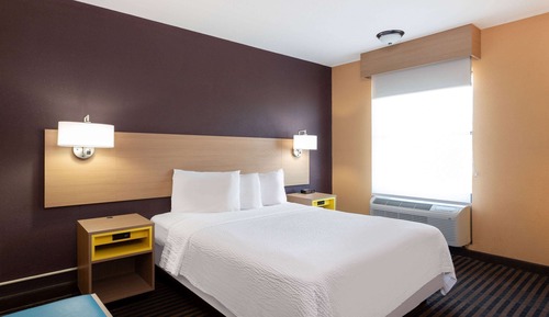 Room, 1 Queen Bed, Accessible, Non Smoking