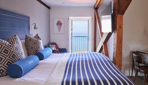 Deluxe Room, Multiple Beds, View (Family, Bunk Bed)