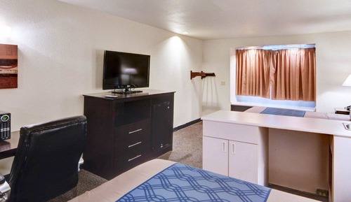 Standard Room, 2 Queen Beds, Smoking