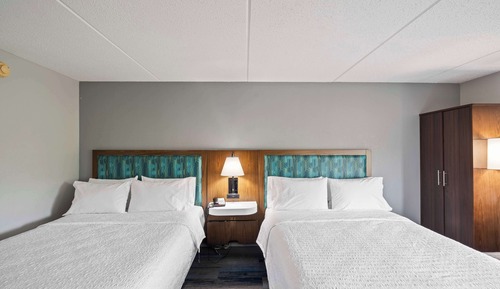 Room, 2 Queen Beds, Accessible, Non Smoking