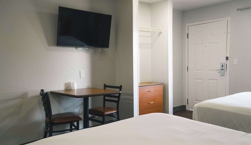 Standard Room, 2 Queen Beds, Non Smoking, Kitchen
