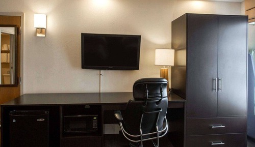 Standard Room, 2 Double Beds, Non Smoking