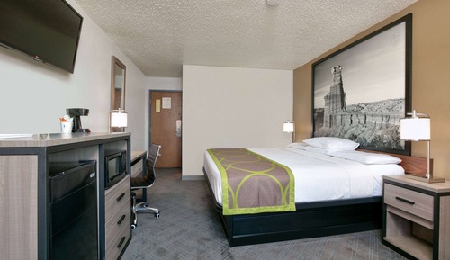Standard Room, 1 King Bed